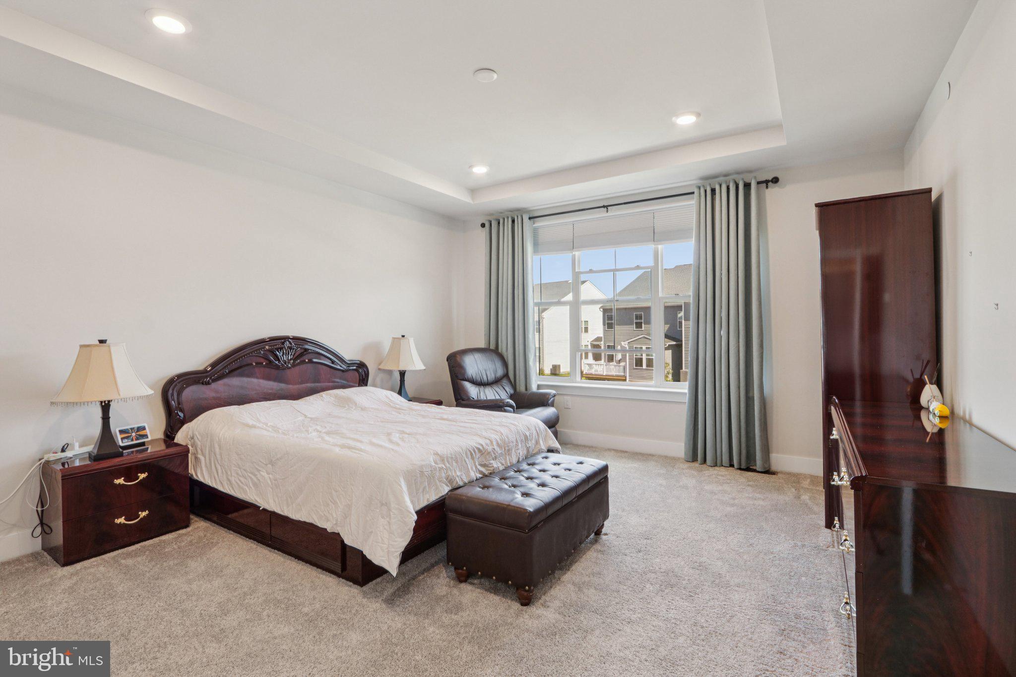 EXTON GROVE - Residential