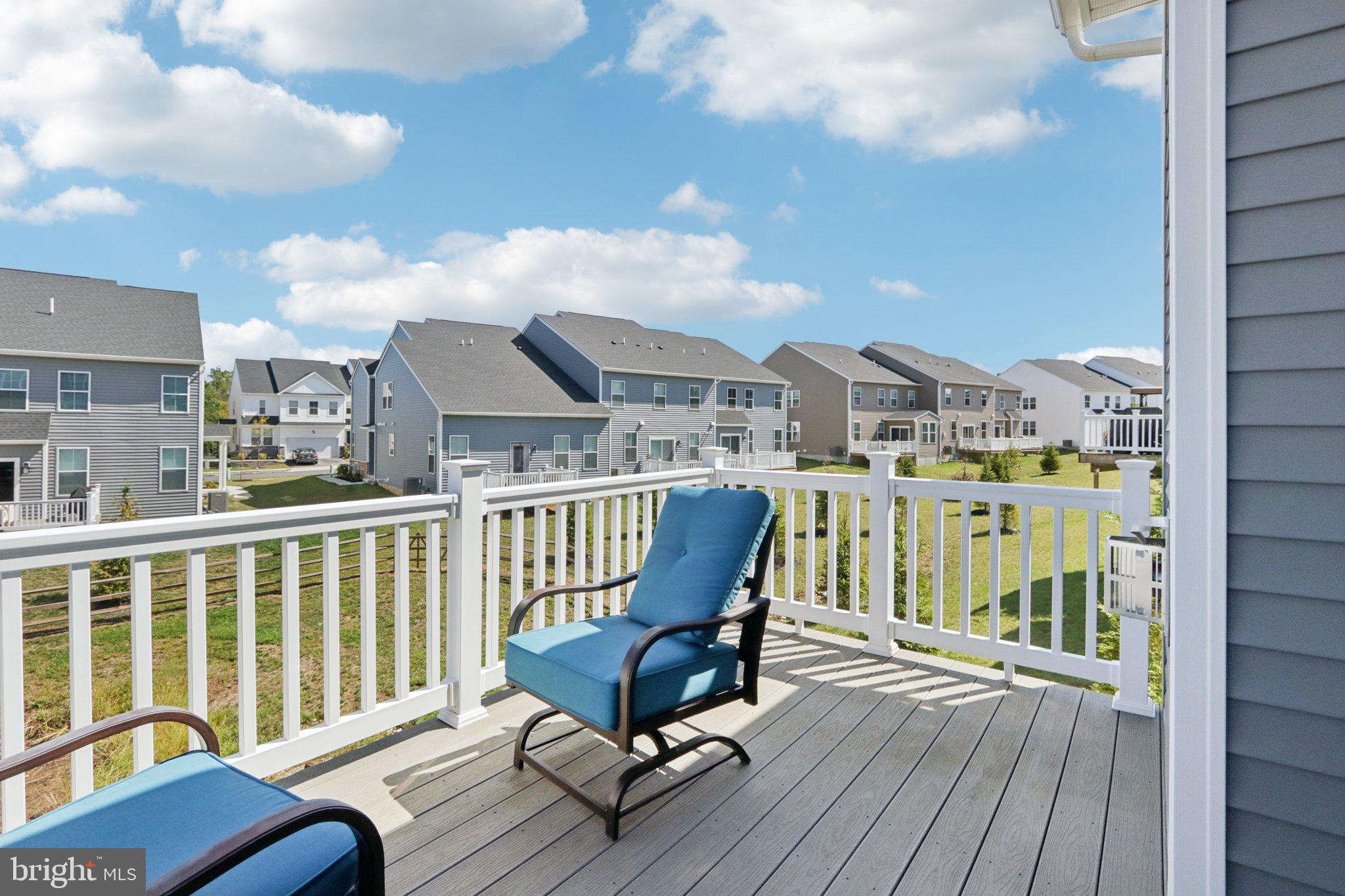 EXTON GROVE - Residential