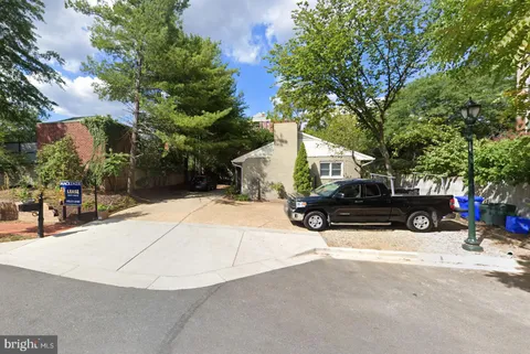 MLS: MDMC2205910