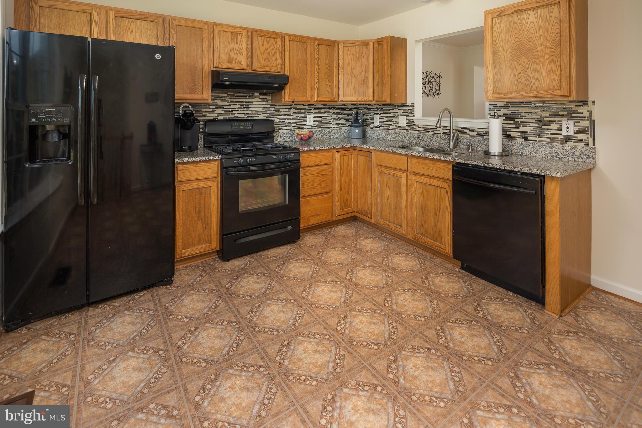 TOWNES OF VANDERBILT - Residential