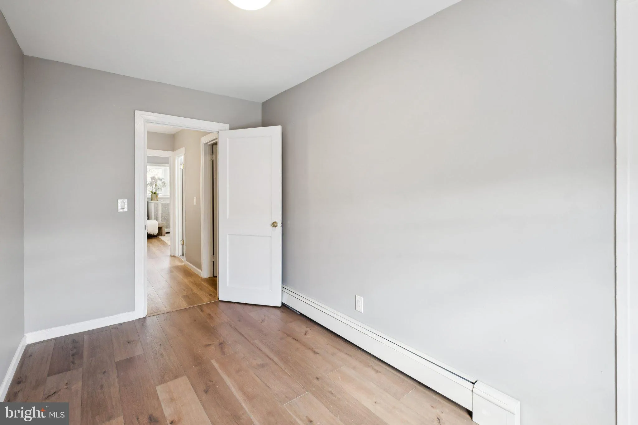 Philadelphia, Pennsylvania 19146, United States, 3 Bedrooms Bedrooms, ,1 BathroomBathrooms,Residential,Contingent,202891