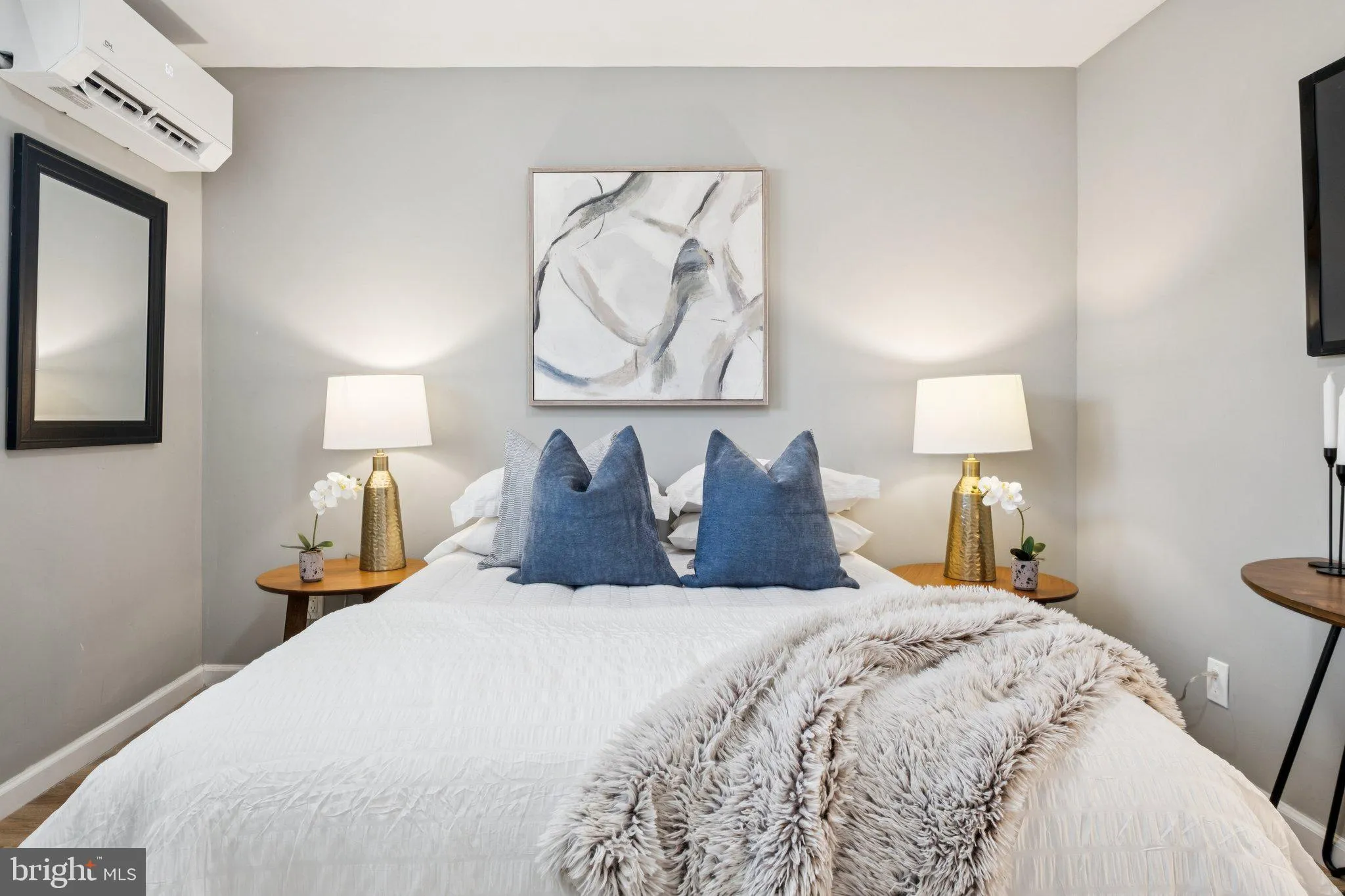 Philadelphia, Pennsylvania 19146, United States, 3 Bedrooms Bedrooms, ,1 BathroomBathrooms,Residential,Contingent,202891