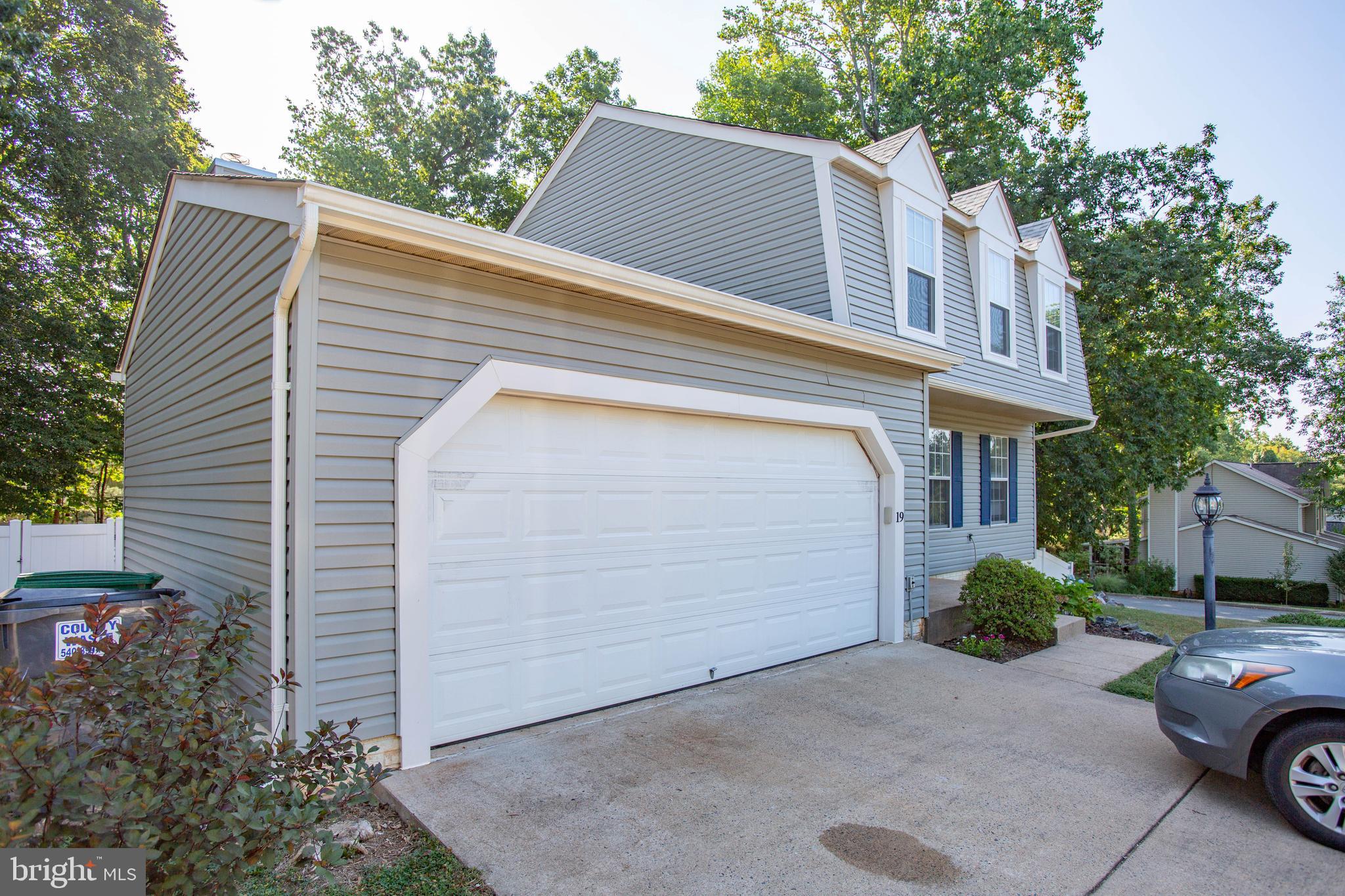 SETTLERS LANDING - Residential
