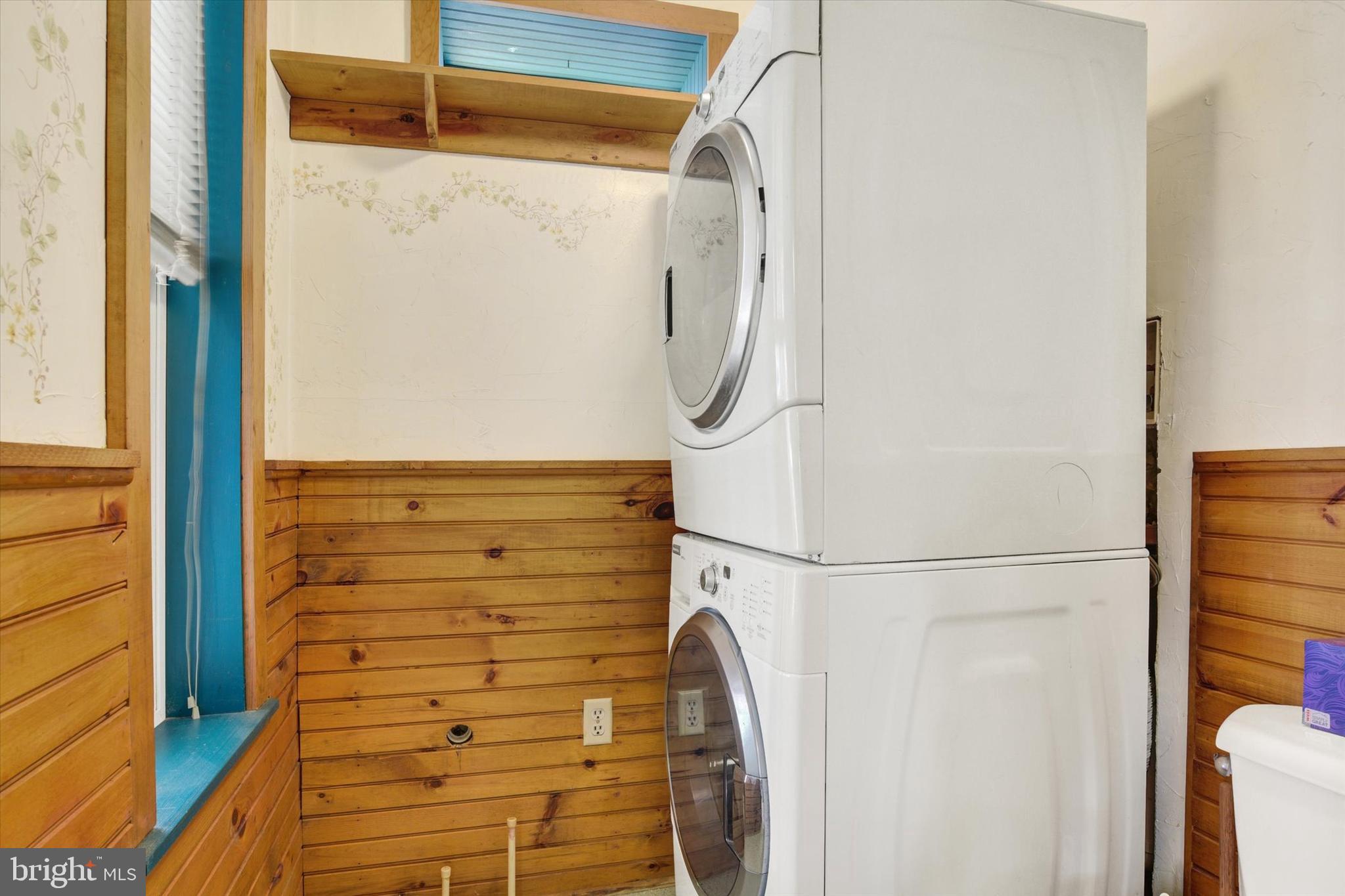 ELIZABETHTOWN BOROUGH - Residential