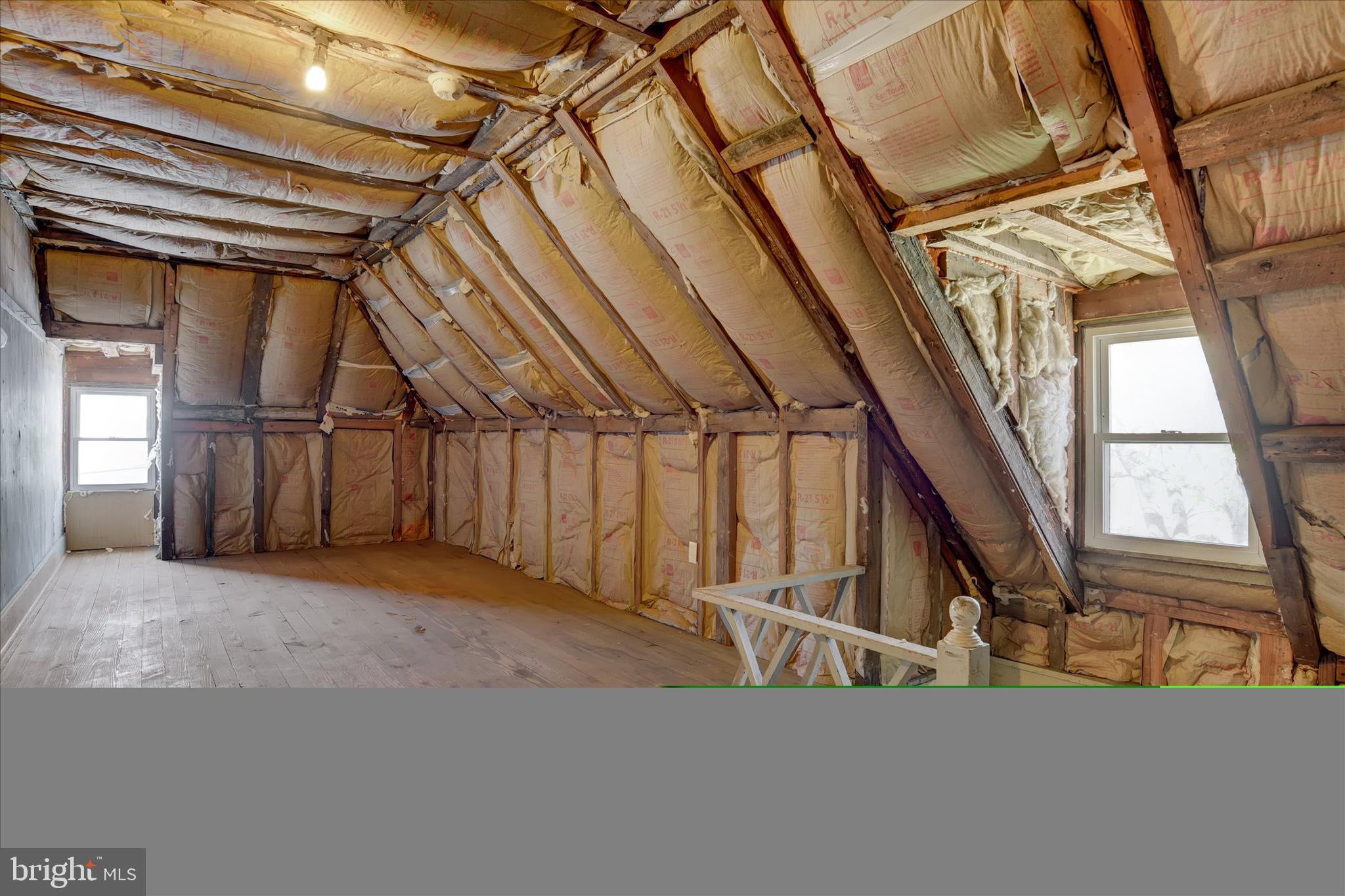 ELIZABETHTOWN BOROUGH - Residential