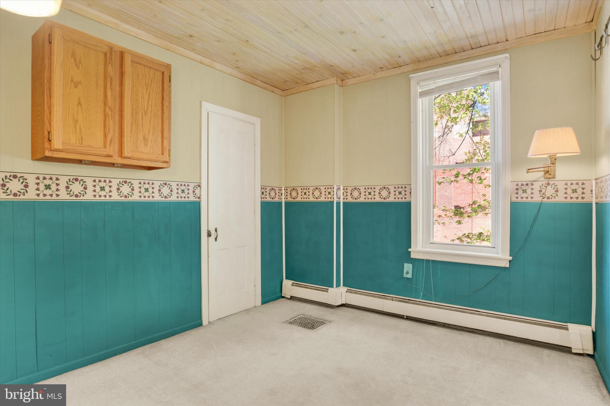 ELIZABETHTOWN BOROUGH - Residential