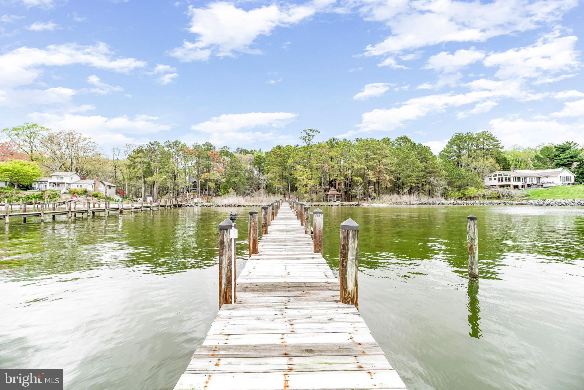 HARBOR LIGHT BEACH - Residential