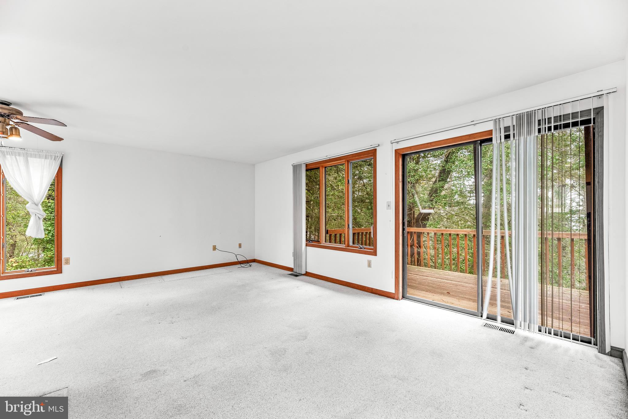 HARBOR LIGHT BEACH - Residential