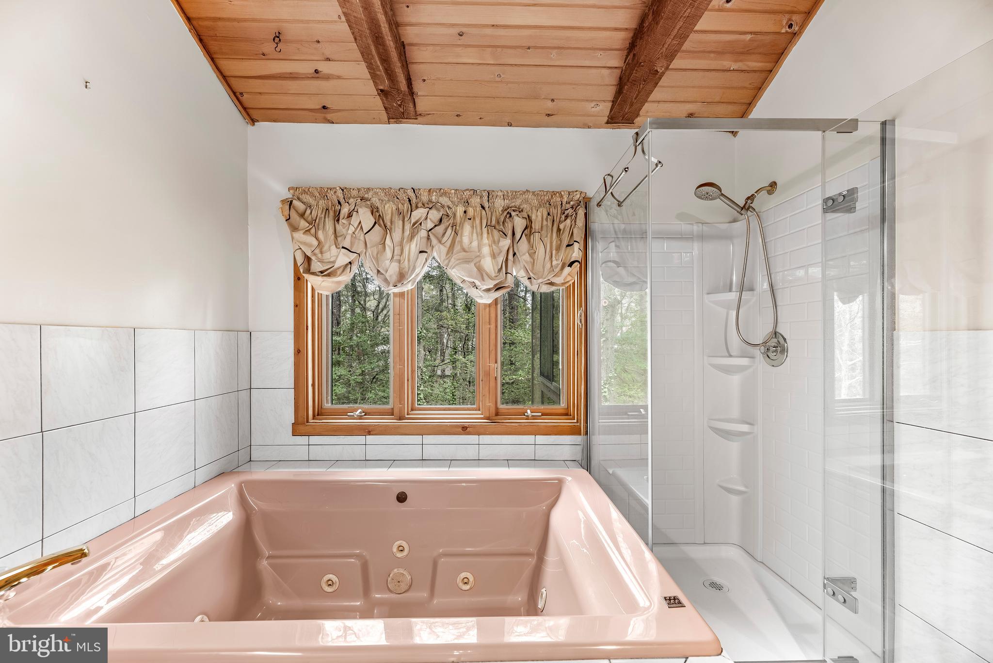 HARBOR LIGHT BEACH - Residential