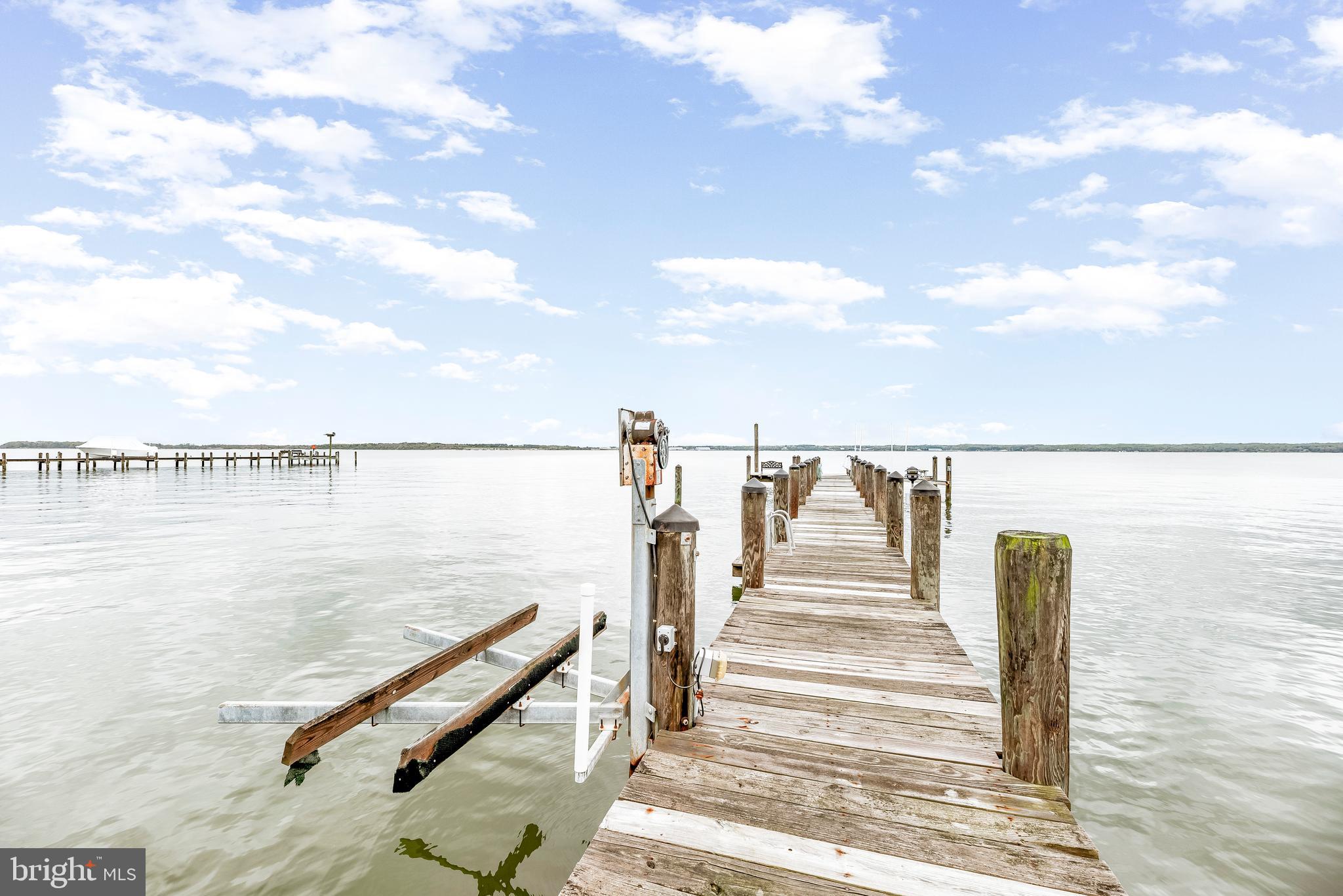 HARBOR LIGHT BEACH - Residential