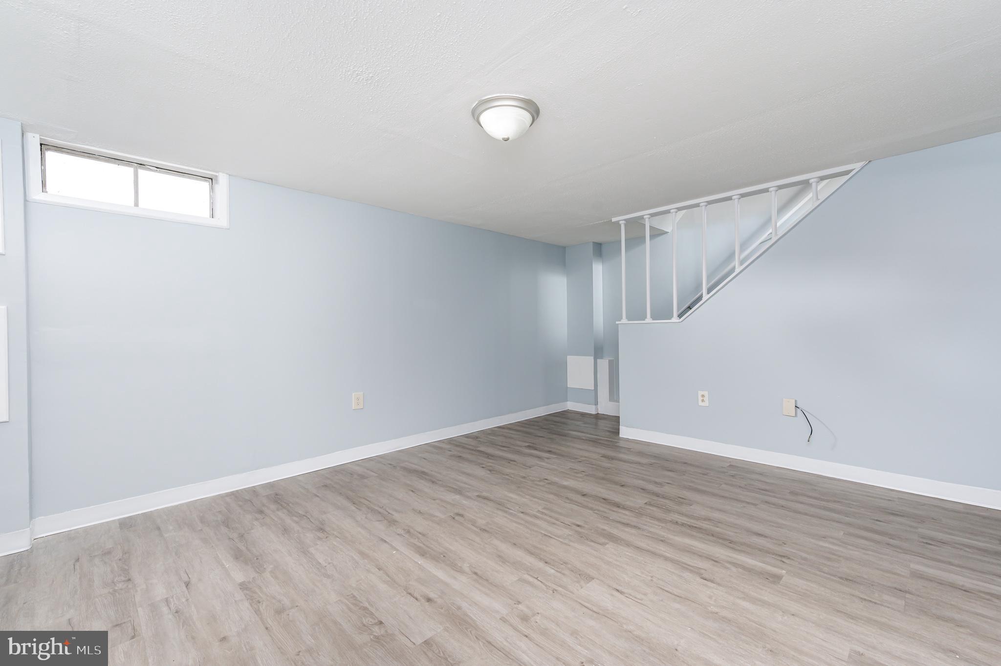 EASTFIELD - Residential Lease