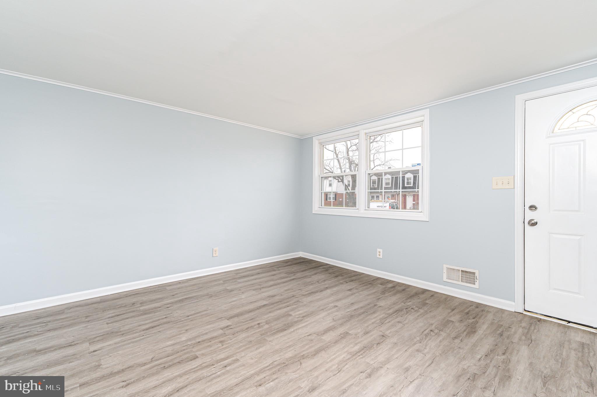 EASTFIELD - Residential Lease