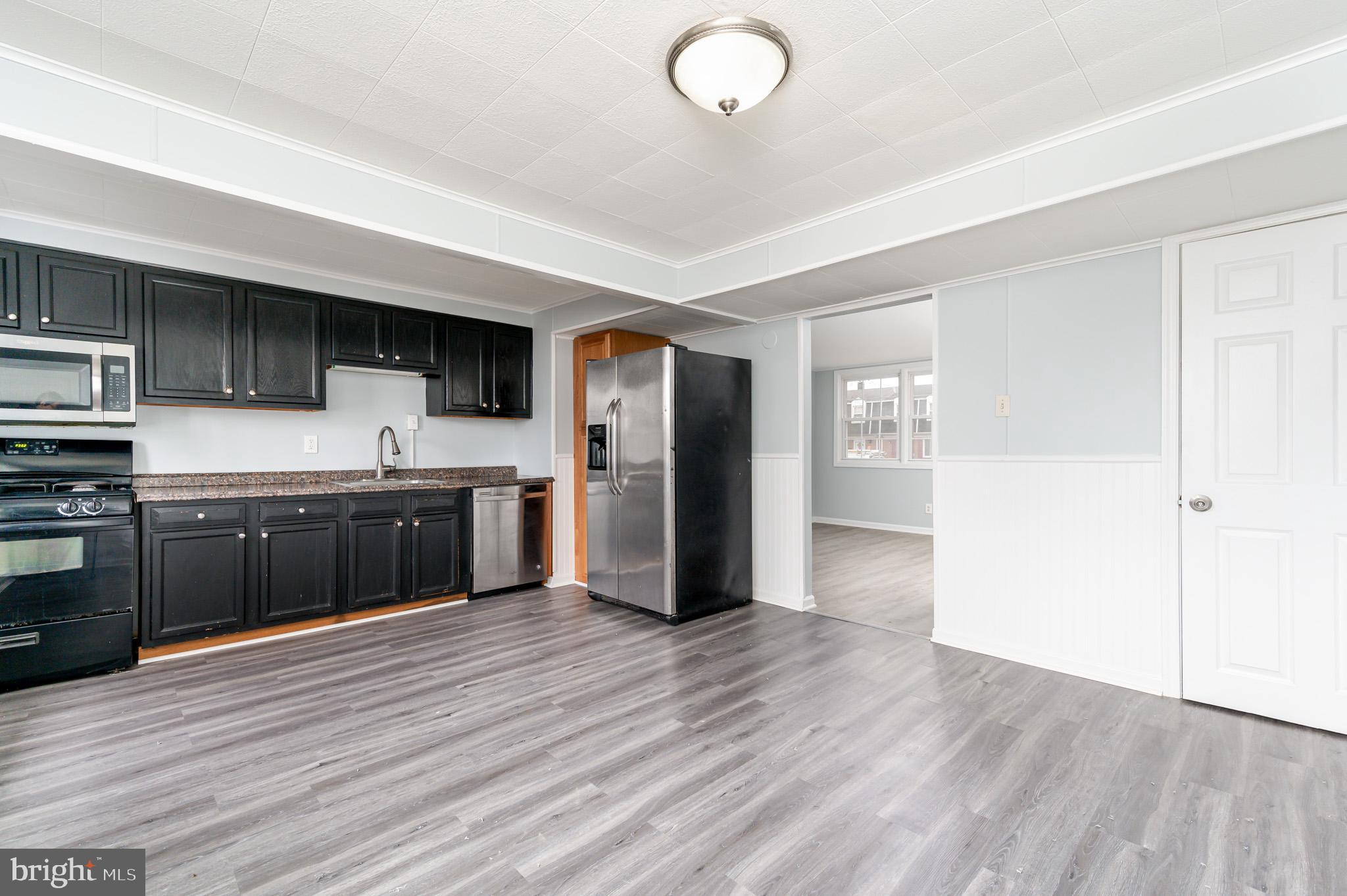 EASTFIELD - Residential Lease