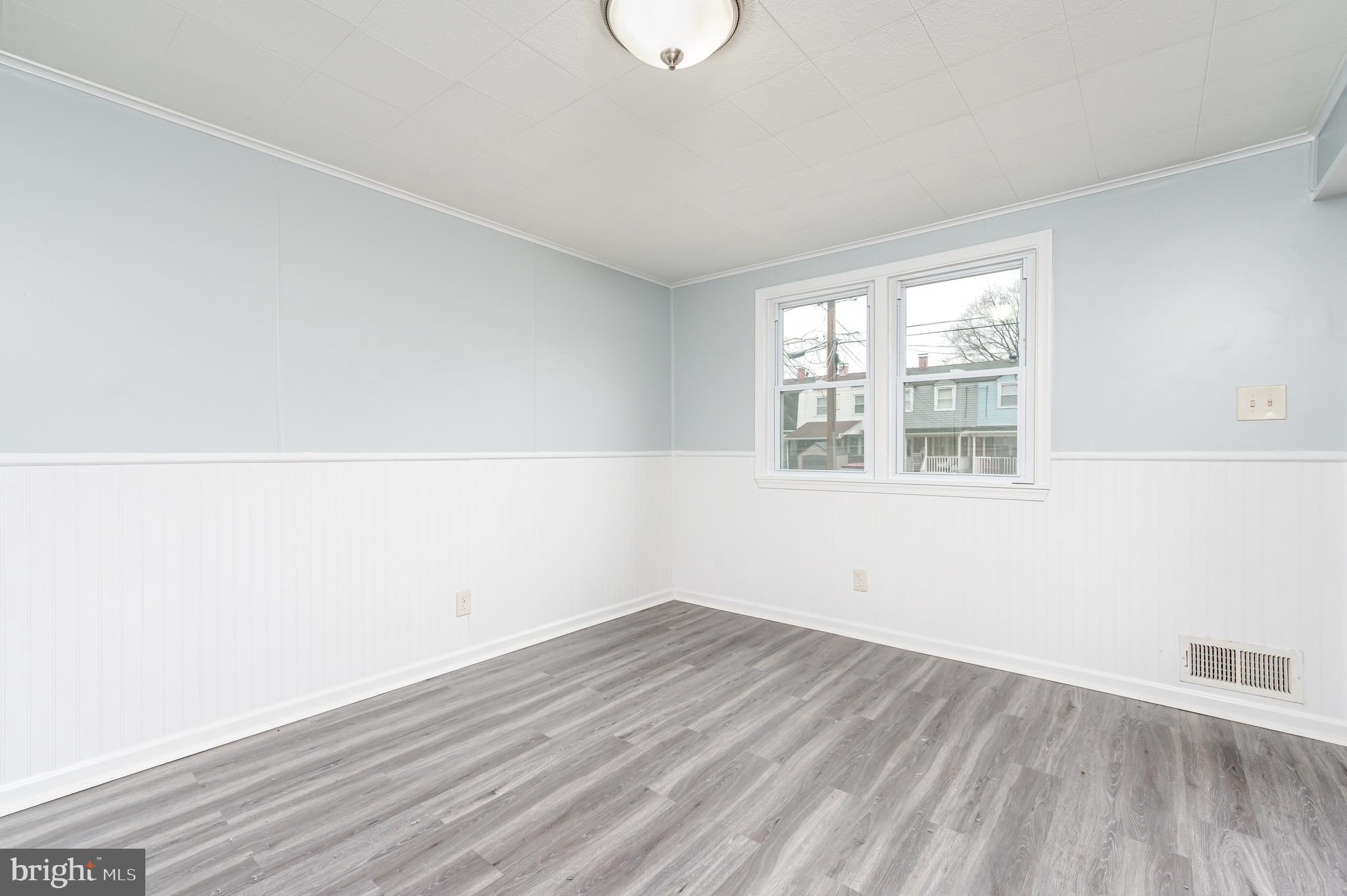 EASTFIELD - Residential Lease