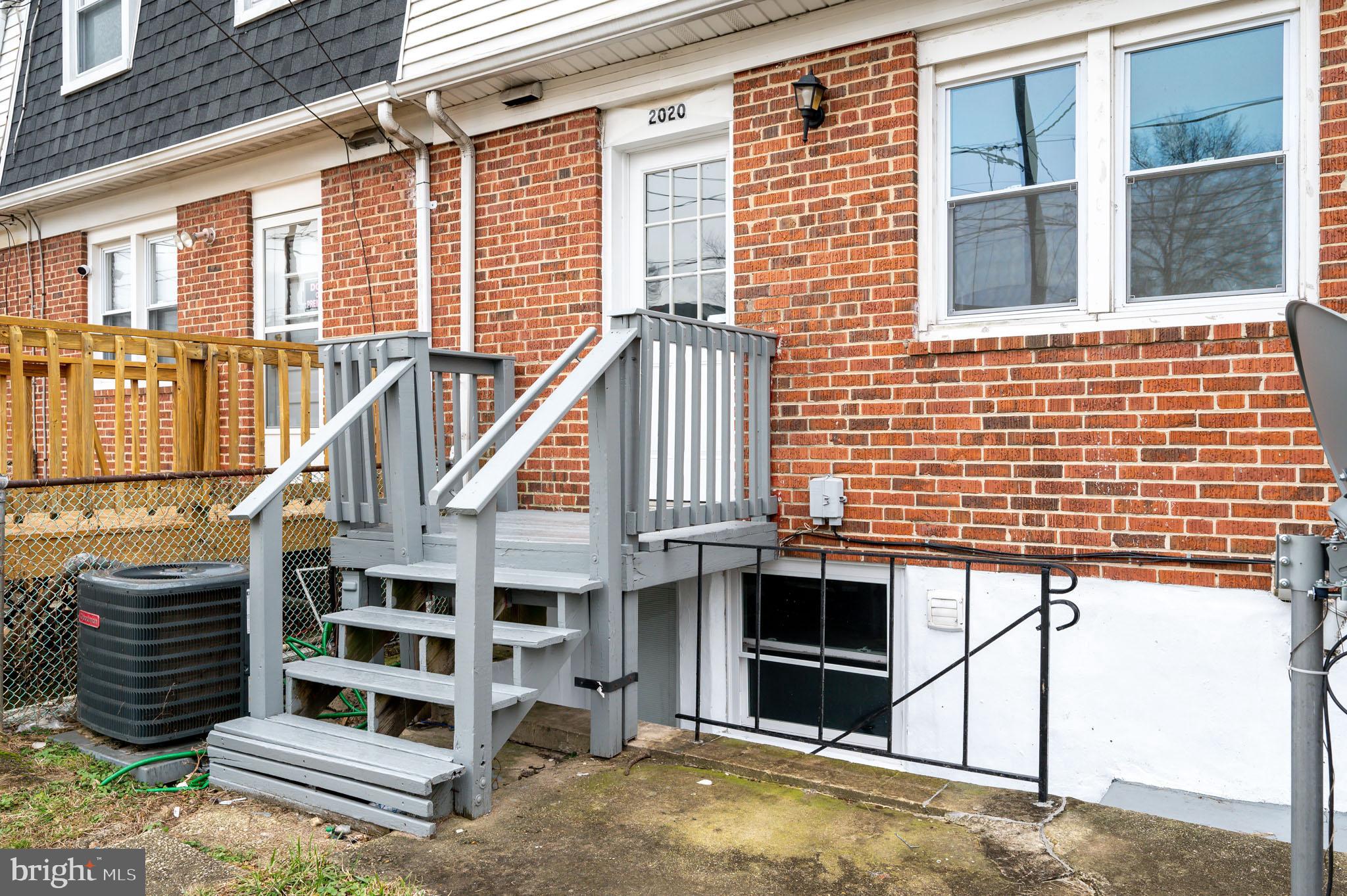 EASTFIELD - Residential Lease