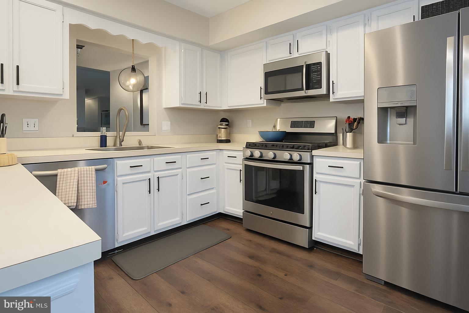 12390 MANCHESTER WAY