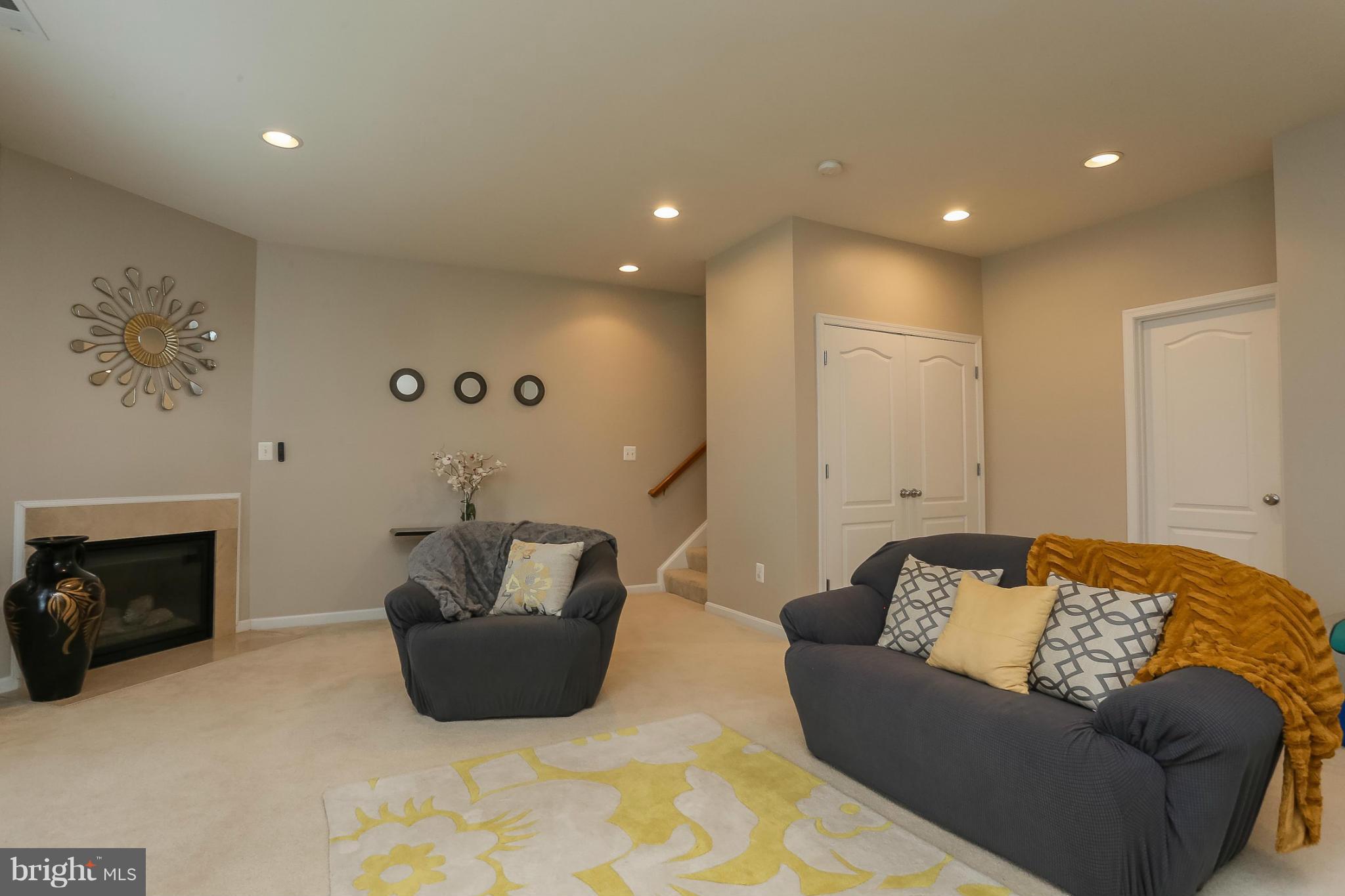 STONE RIDGE SOUTH - Residential