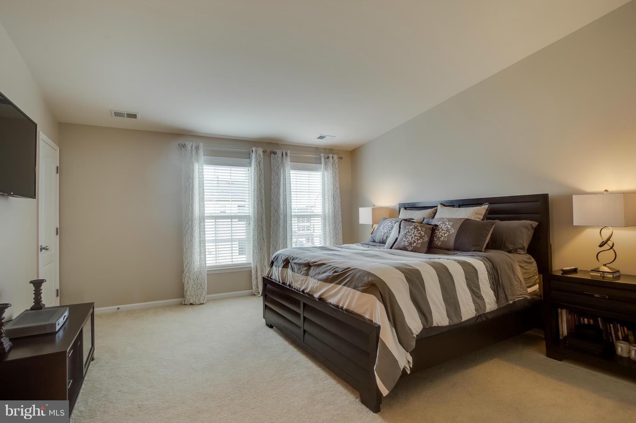 STONE RIDGE SOUTH - Residential