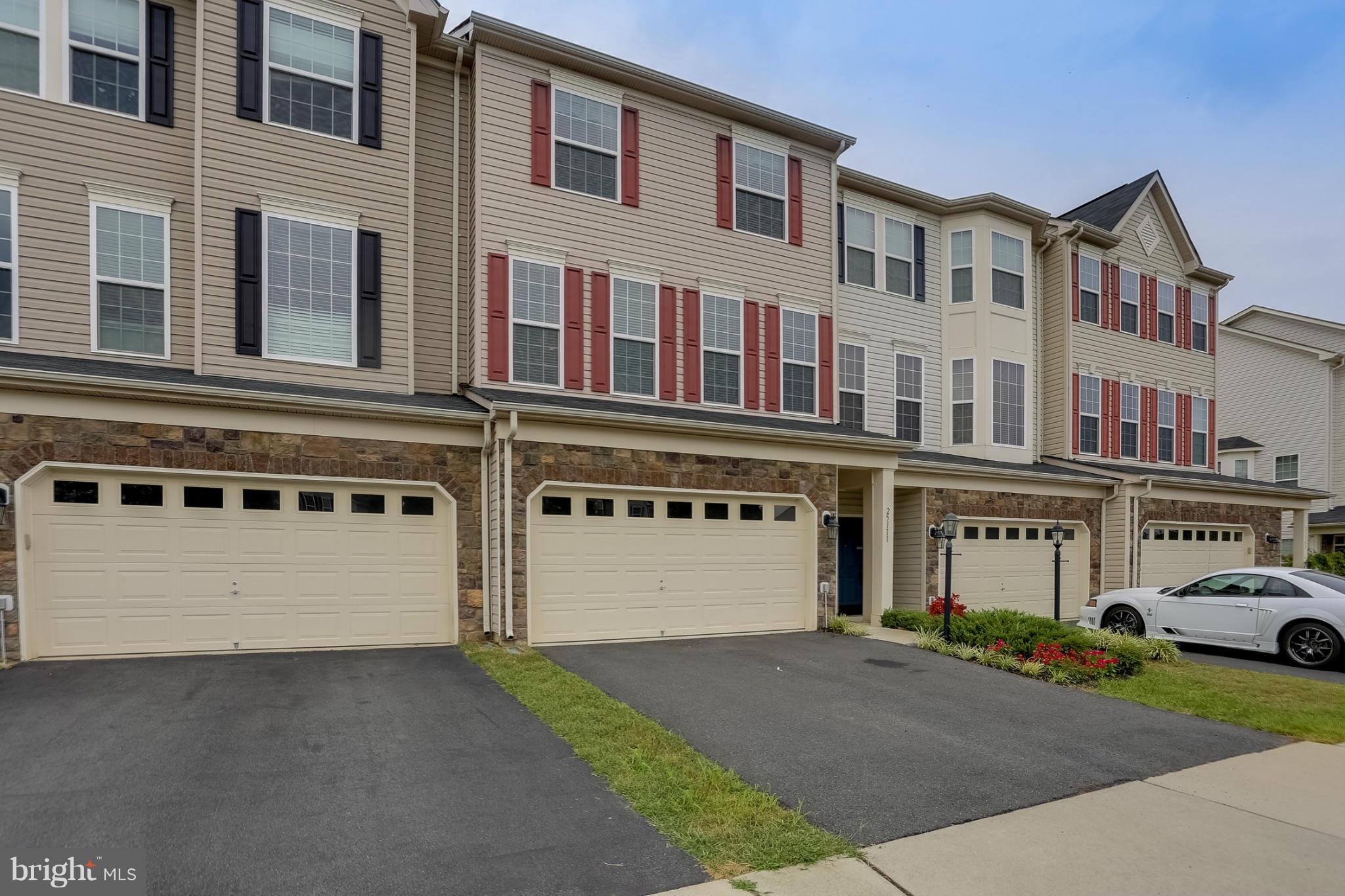 STONE RIDGE SOUTH - Residential