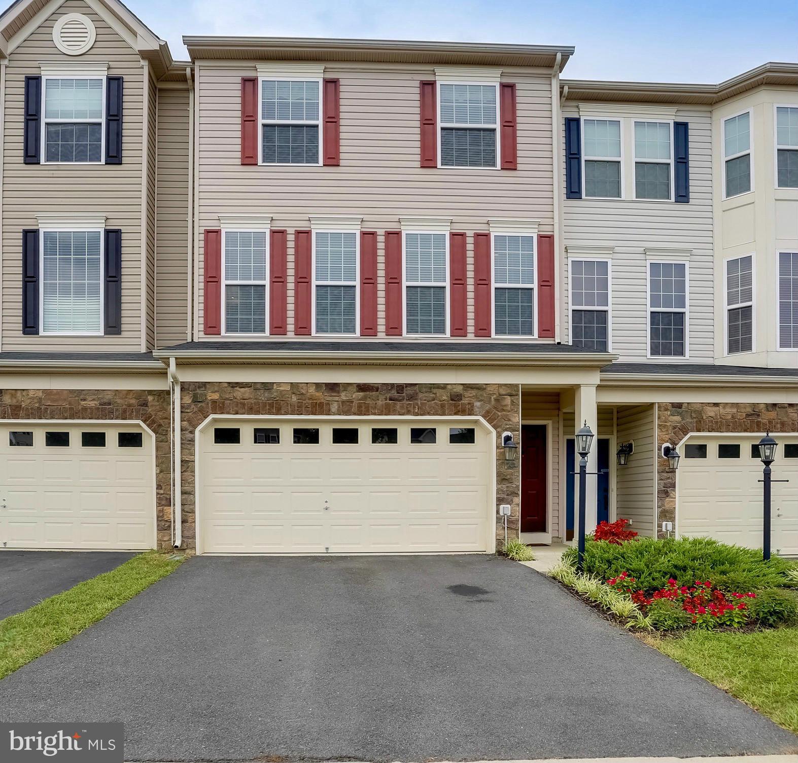 STONE RIDGE SOUTH - Residential