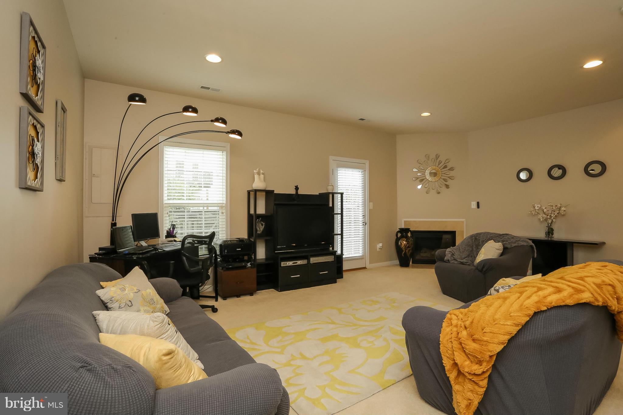 STONE RIDGE SOUTH - Residential