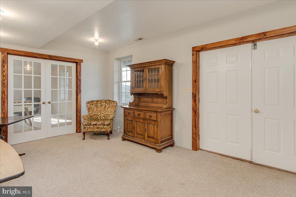 CHESTNUT GROVE - Residential