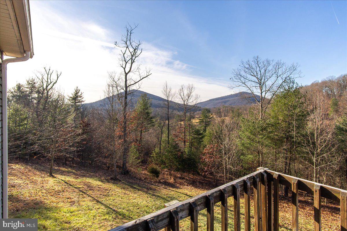 CHESTNUT GROVE - Residential