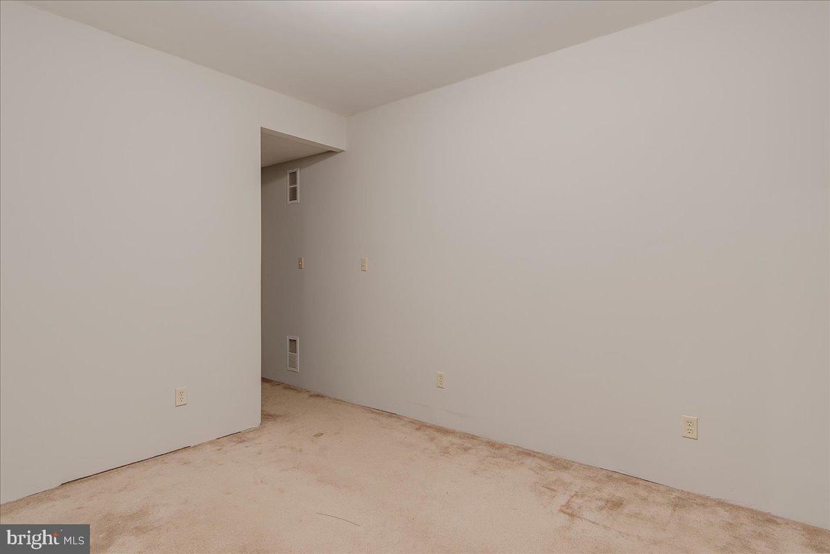 CHESTNUT GROVE - Residential