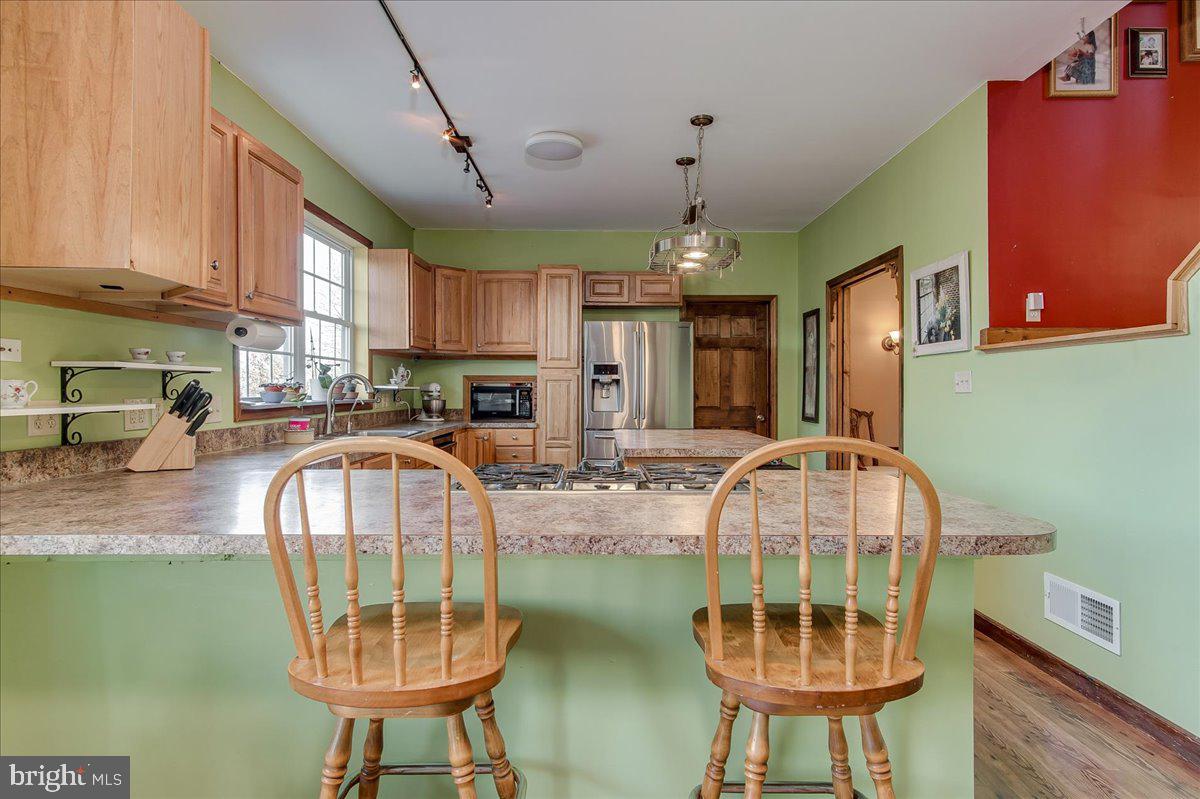 CHESTNUT GROVE - Residential