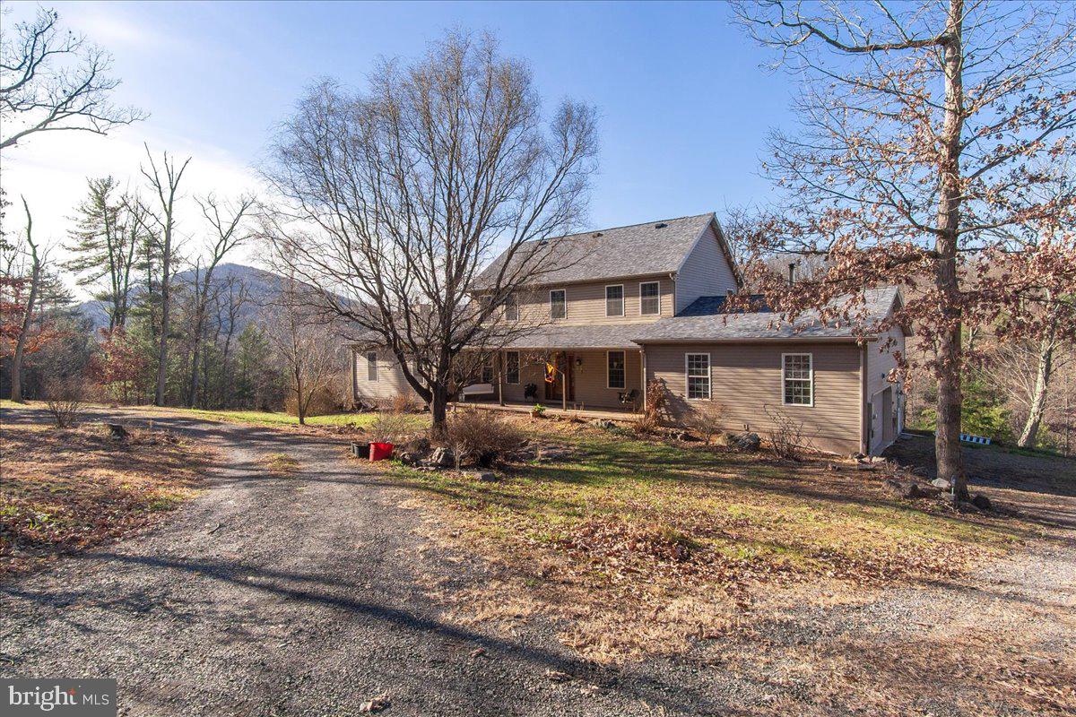 CHESTNUT GROVE - Residential