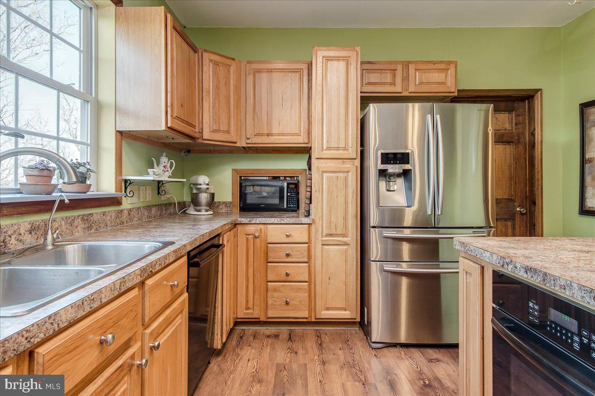 CHESTNUT GROVE - Residential