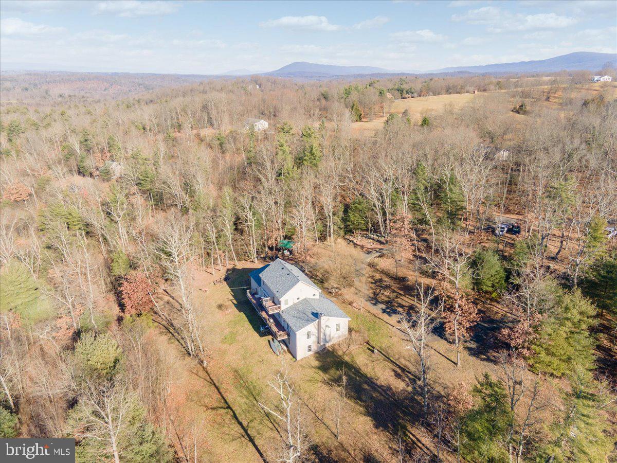 CHESTNUT GROVE - Residential