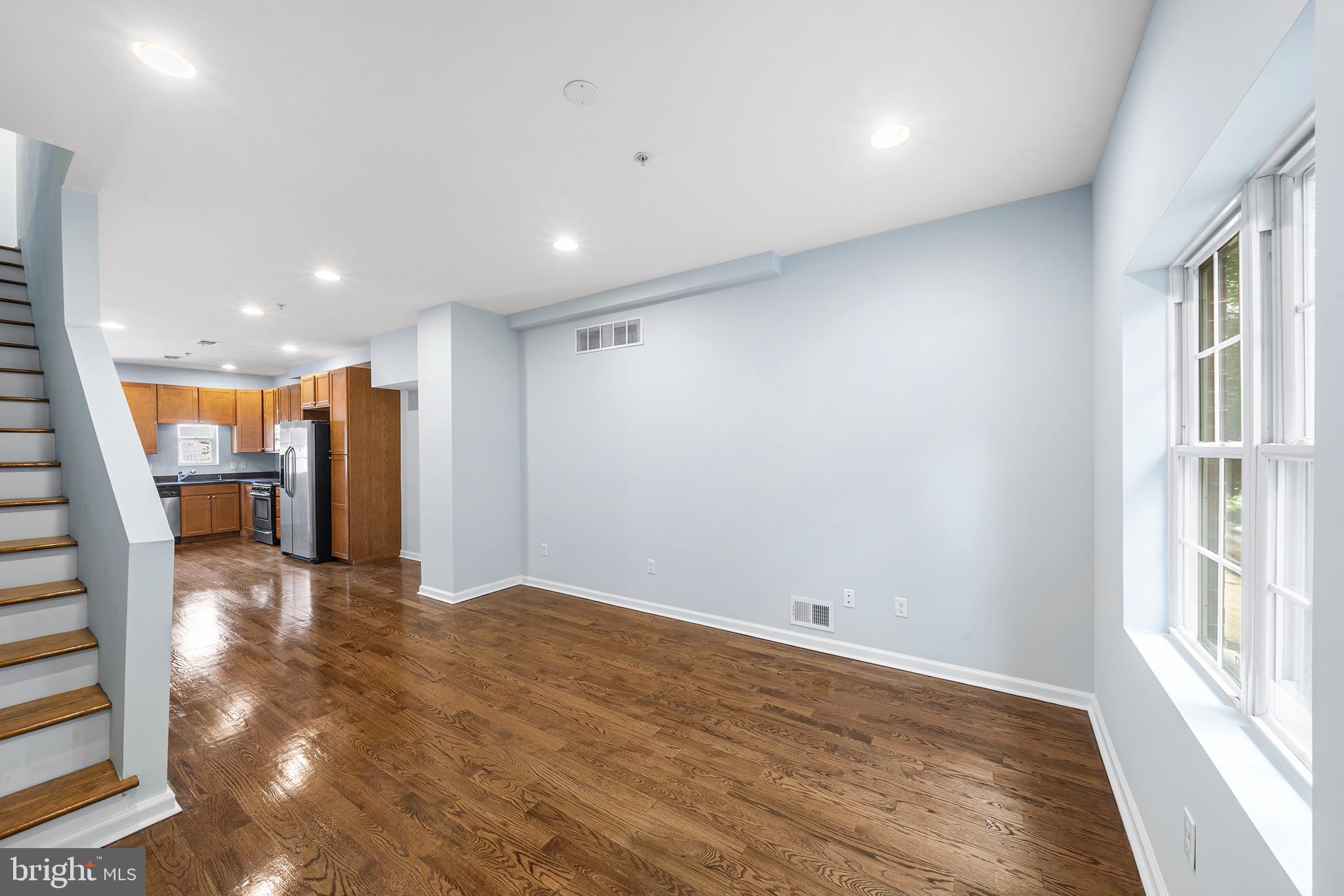 POINT BREEZE - Residential Lease