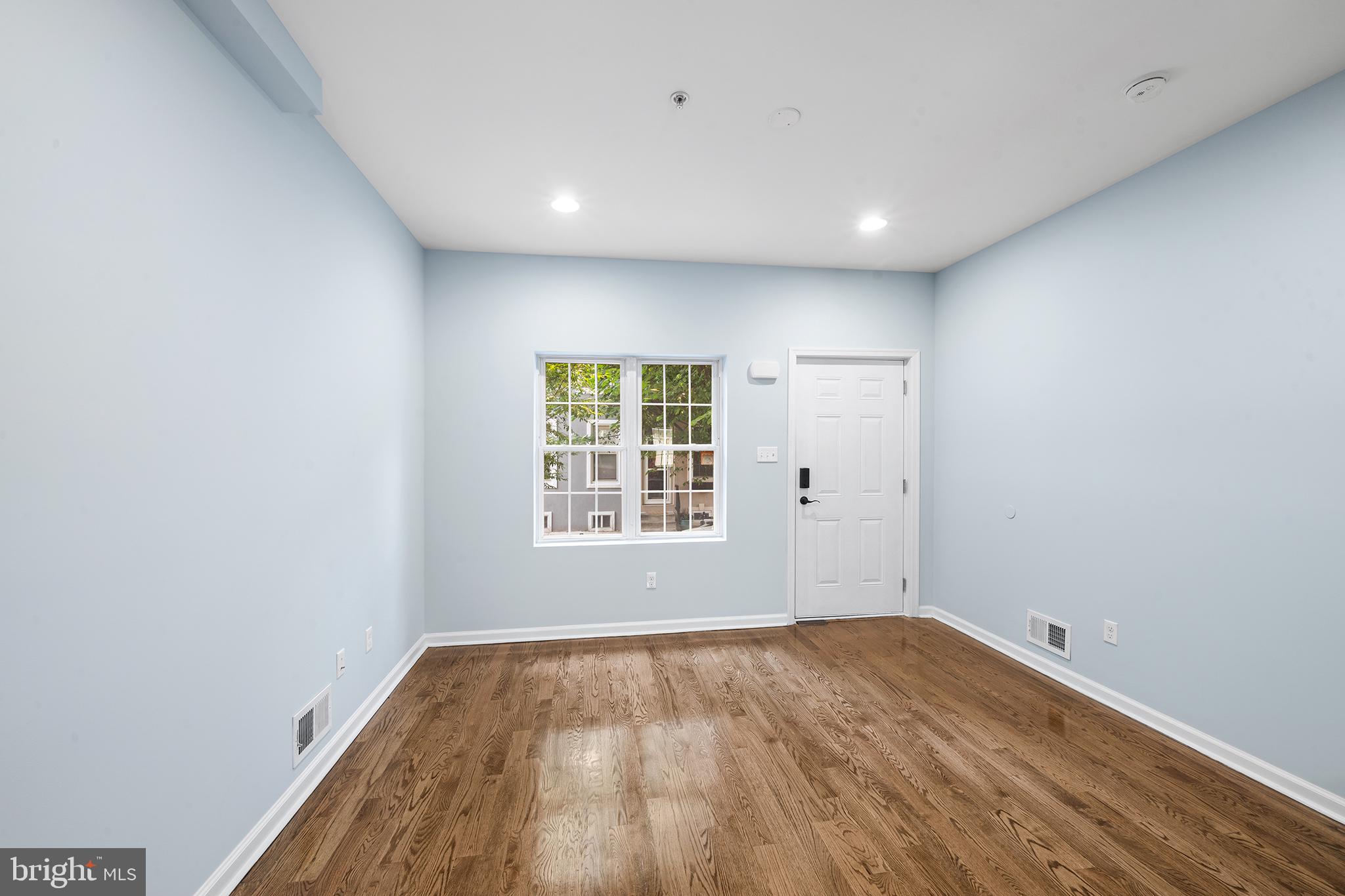 POINT BREEZE - Residential Lease