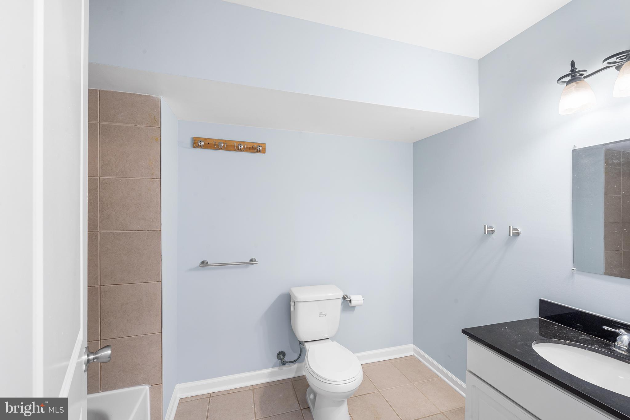 POINT BREEZE - Residential Lease