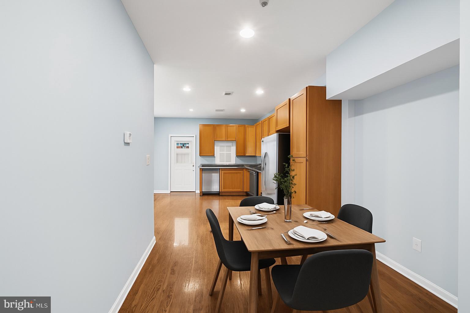 POINT BREEZE - Residential Lease