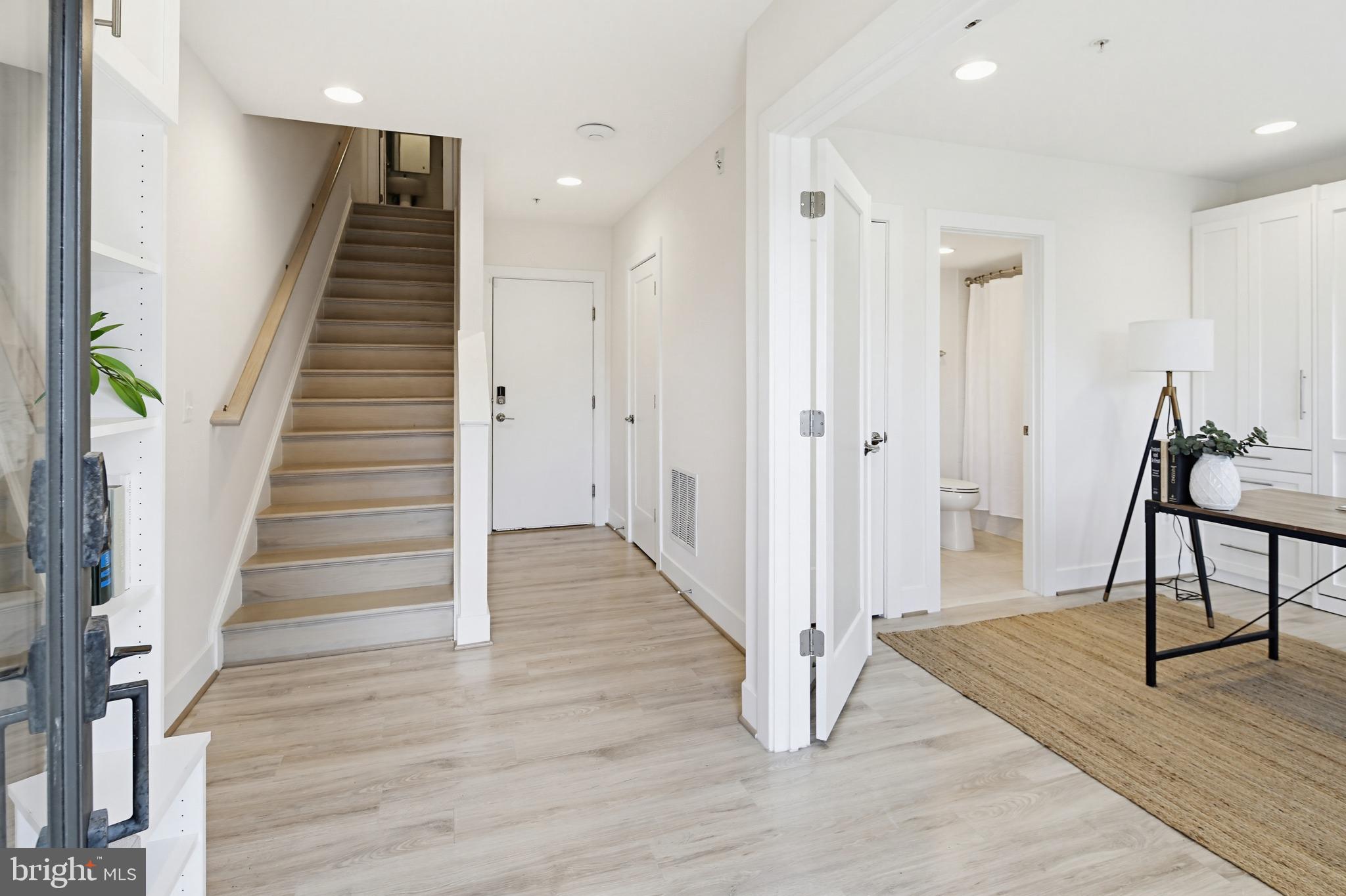 3539 BELLFLOWER LANE