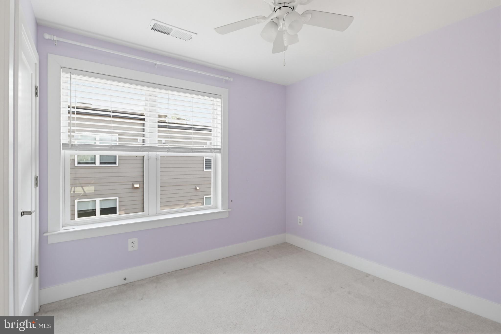 TOWER OAKS - Residential