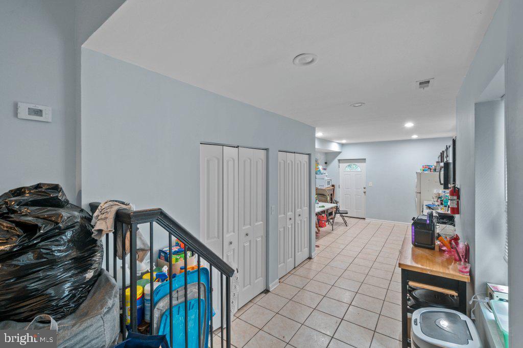 UPTON - Residential Income