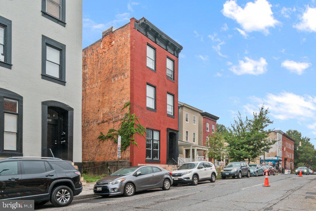 UPTON - Residential Income