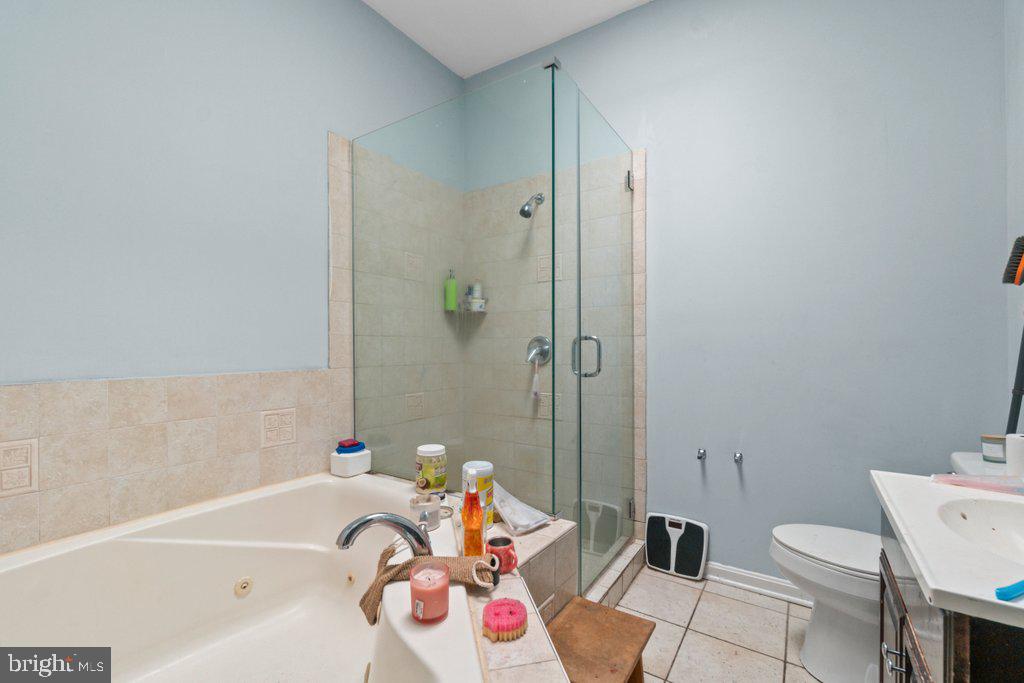 UPTON - Residential Income