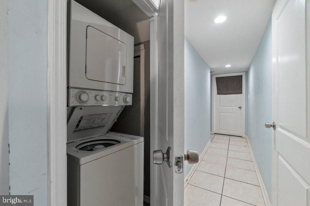 UPTON - Residential Income