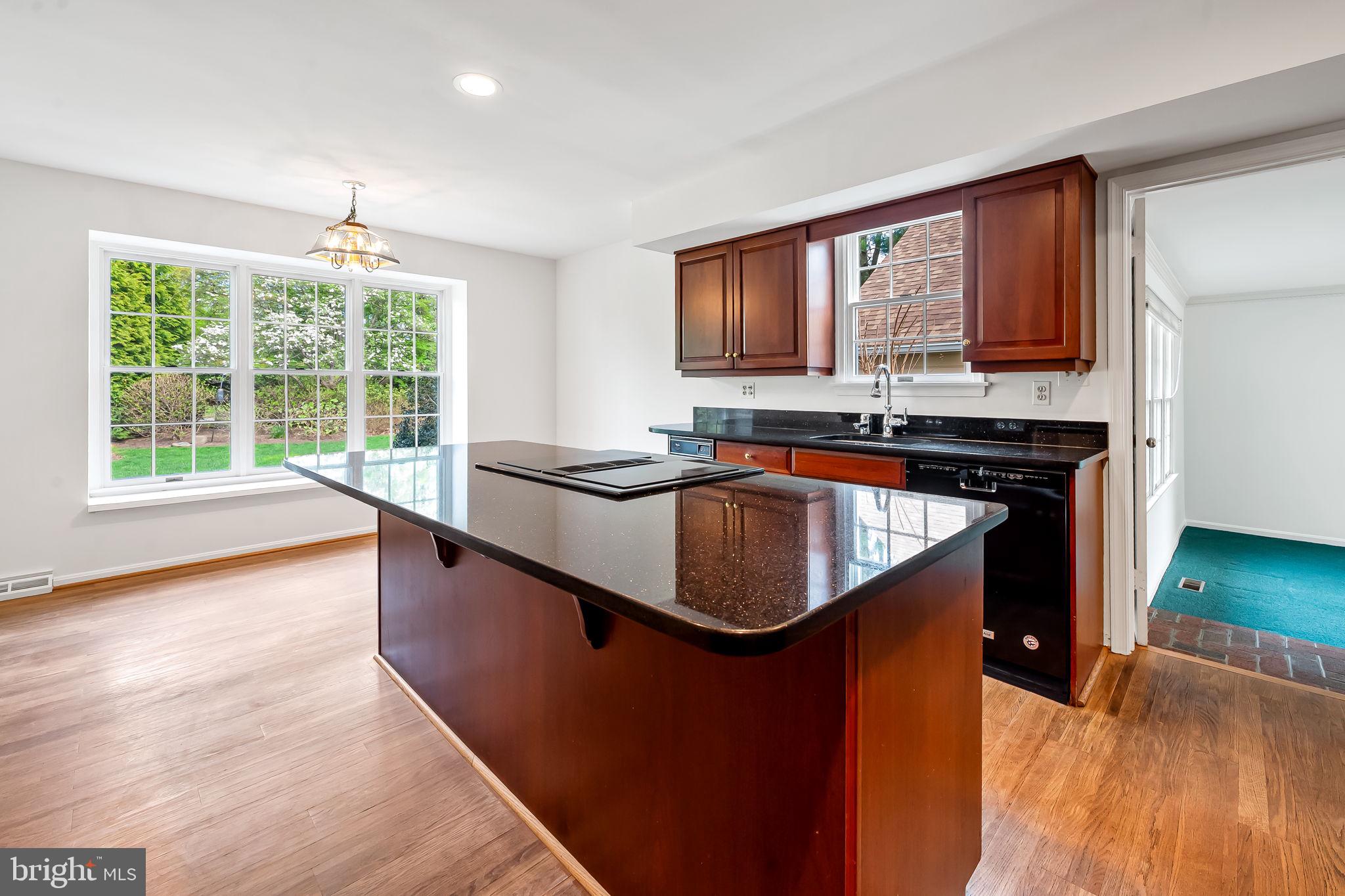 FALLS ROAD CORRIDOR - Residential