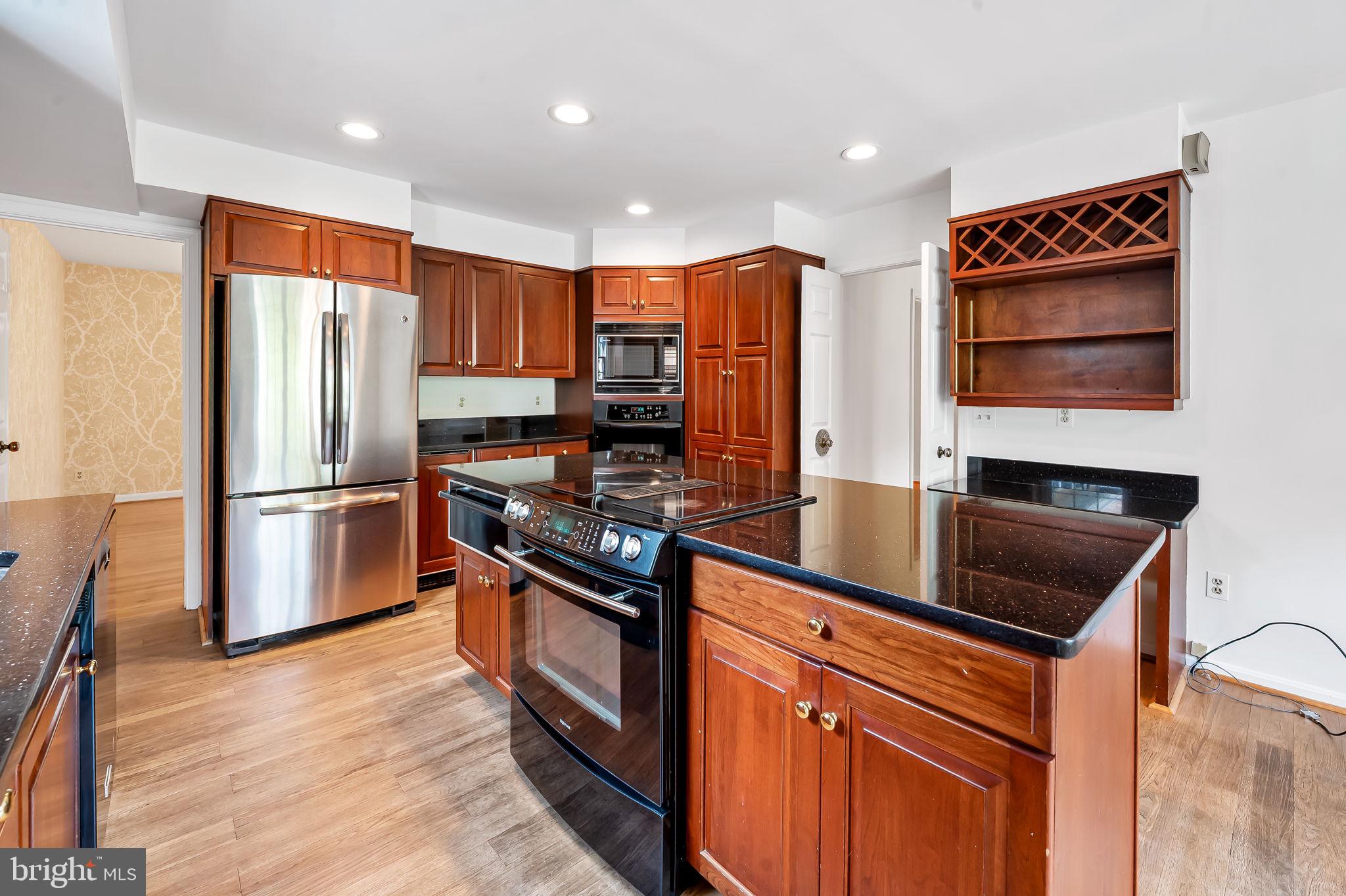 FALLS ROAD CORRIDOR - Residential