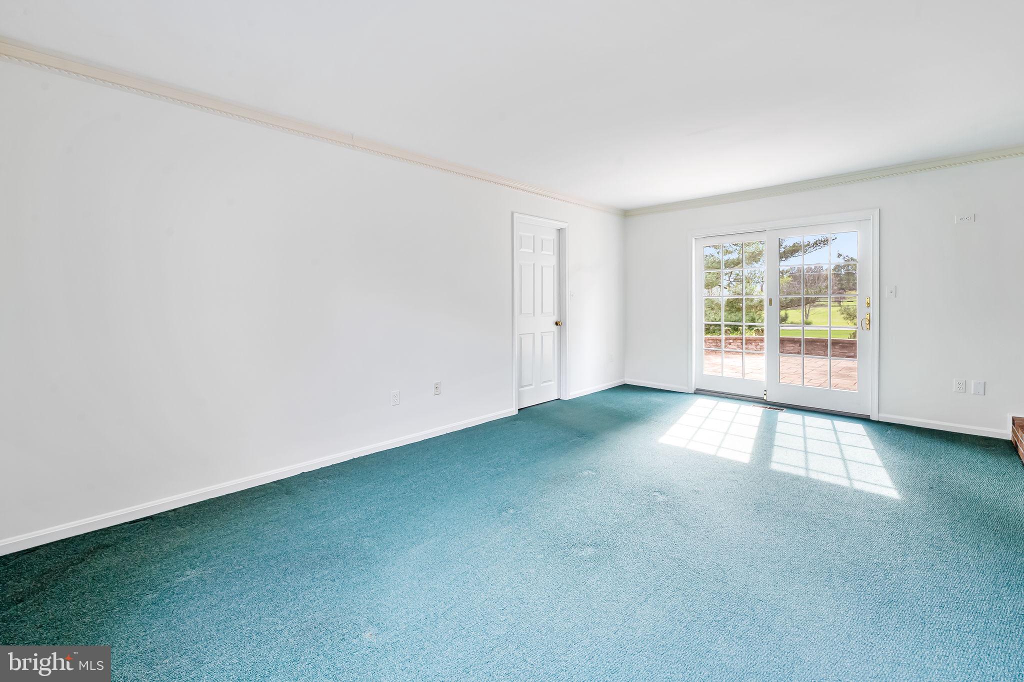 FALLS ROAD CORRIDOR - Residential