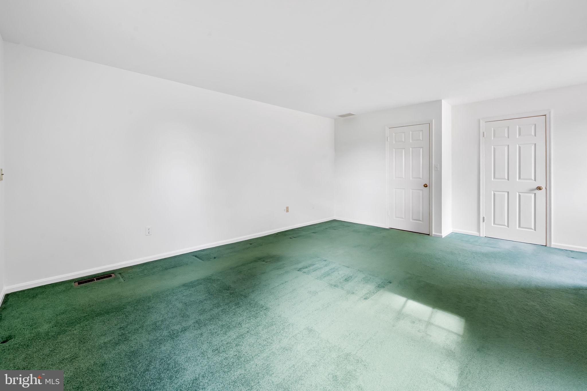 FALLS ROAD CORRIDOR - Residential