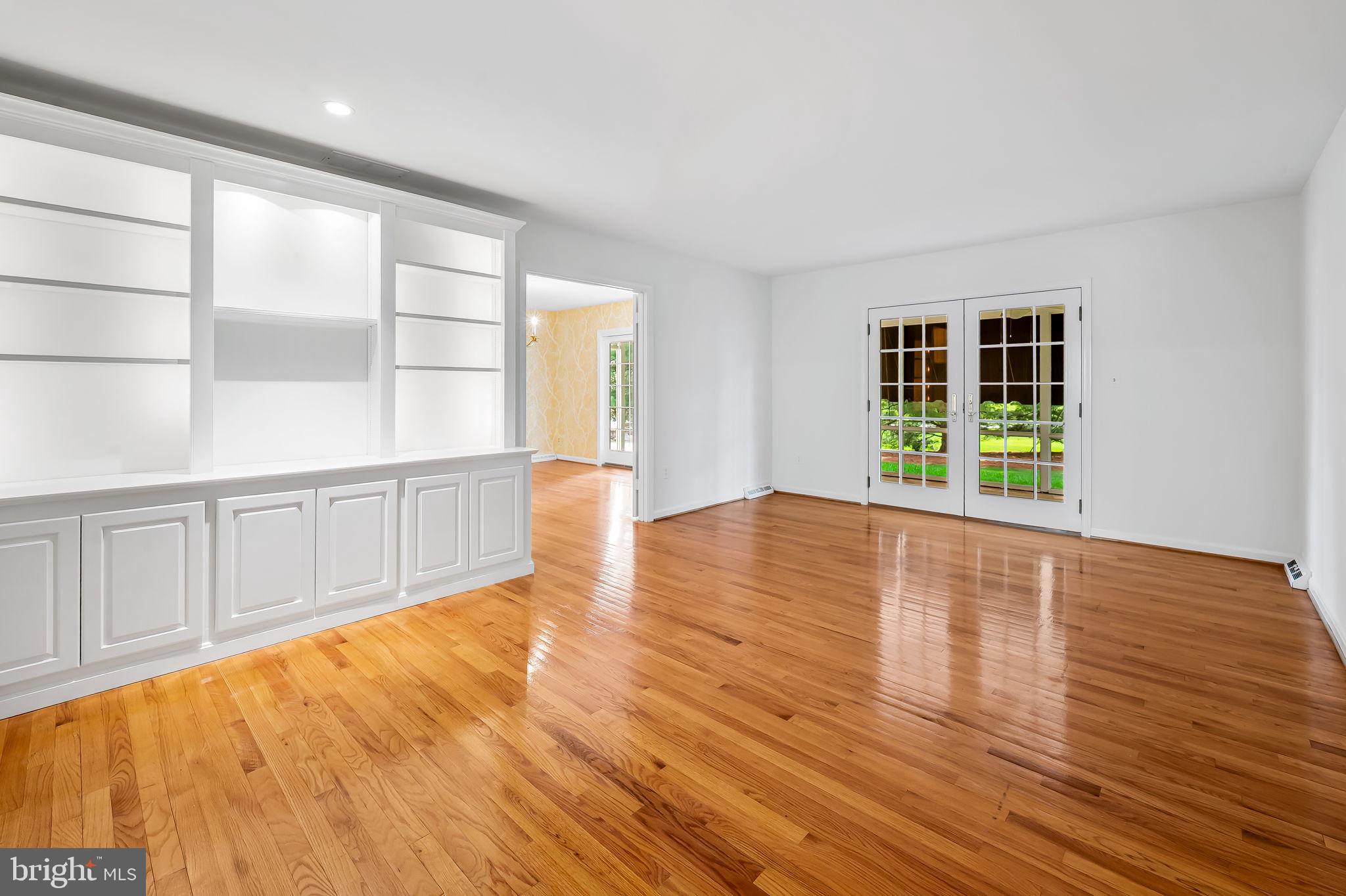 1514 IVY HILL ROAD