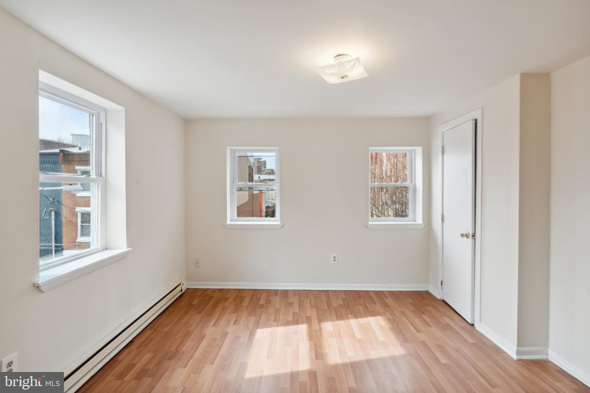 SOUTH KENSINGTON - Residential Lease