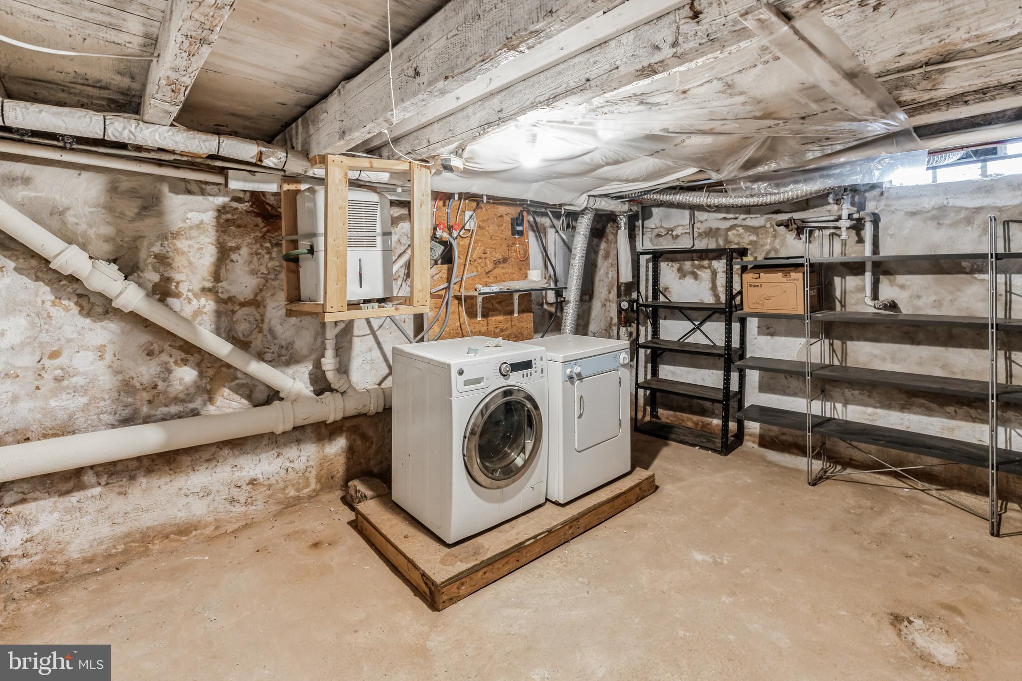 SOUTH KENSINGTON - Residential Lease