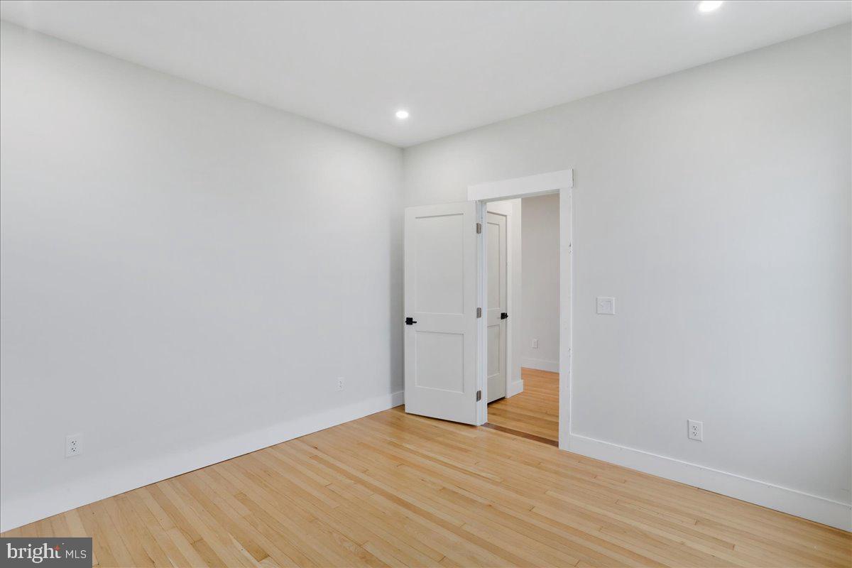 APPLEFIELDS OF HEAVEN - Residential